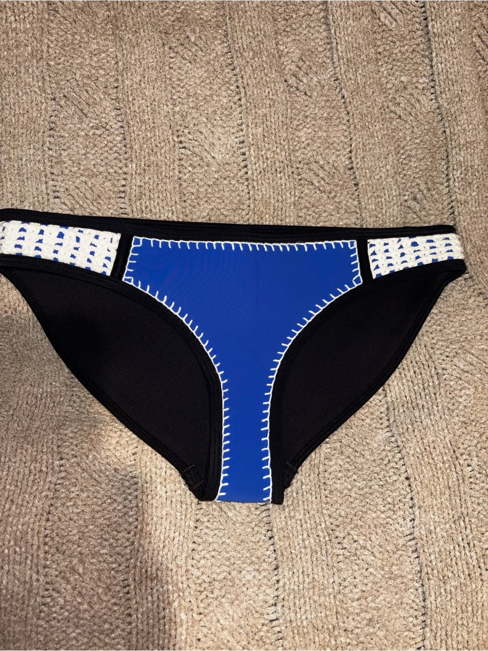 Triangl Swimwear Blue and Black Neoprene Bikini Bottom Crochet Trim Size Medium
